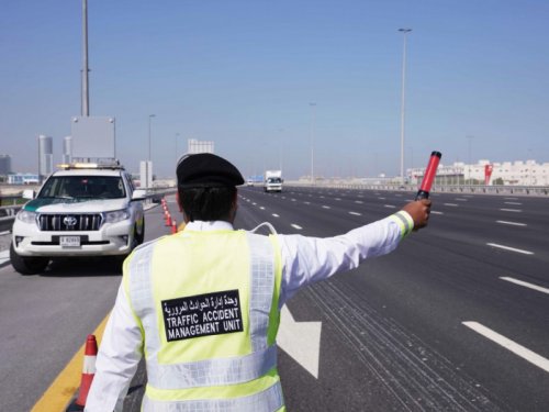 هام جداً .. مخالفة جديدة في شوارع أبوظبي عقوبتها 8000 درهم.. تعرف عليها قبل أن تقع بالفخ