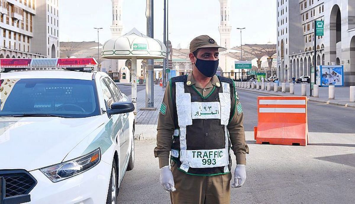 الإدارة العامة للمرور السعودي: غرامة مالية فورية بتلك القيمة في حال عدم إعطاء أفضلية المرور للمشاة