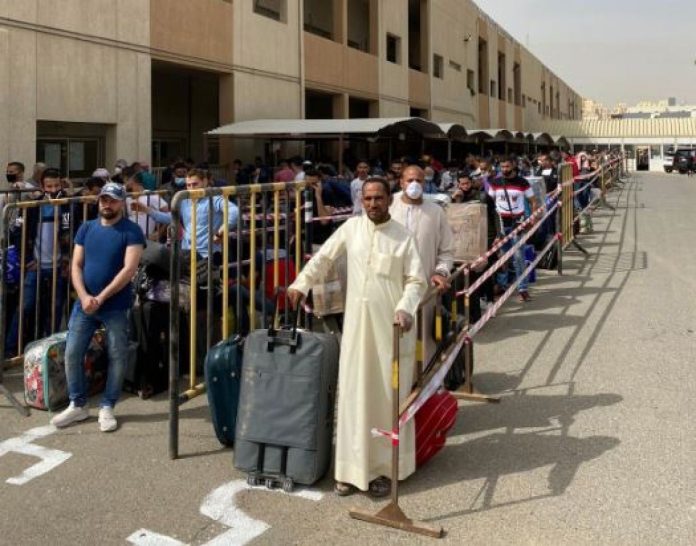 رسمياً وعاجل .. إجراءات جديدة تعصف بالوافدين في السعودية والترحيل الفوري يطال عشرات الآلاف