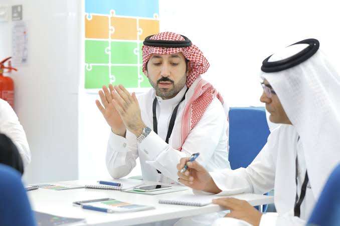 أشترطت أن تكون أعمارهم تحت 35 عامًا.. الكويت تفتح سوق العمل للشباب من 4 جنسيات عربية