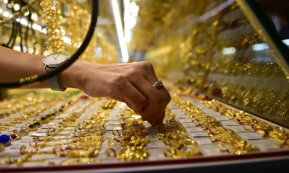 قفزة جنونية في سعر الذهب اليوم بالسعودية بعد الارتفاع العالمي وعيار 24 يشهد ارتفاع تاريخي ببداية التعاملات